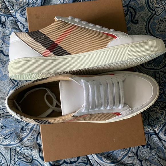Burberry Shoes - Brand new Burberry sneakers size 9 EUR 39